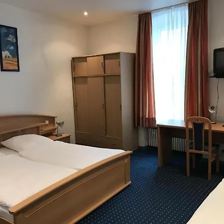 イン Gaestehaus Hein