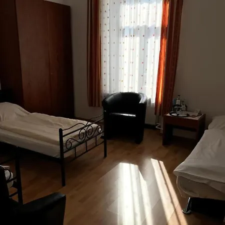 Inn Gaestehaus Hein