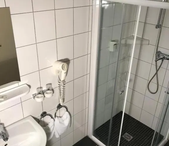 宾馆 Gaestehaus Hein