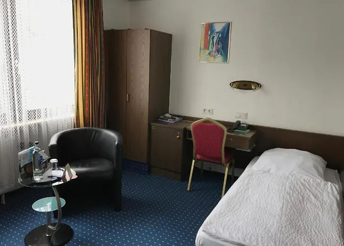 Gaestehaus Hein 宾馆 *